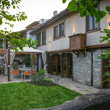 Lora * Велико-Тырново